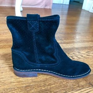 Clark’s Black Leather Boots.